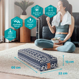 #DoYourYoga Yoga-Bolster Paravati gefüllt mit Bio-Buchweizenschalen, 67x22x13 cm, Style 1 Blau-Weiß, waschbarer Bezug, anpassbar.