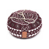 #DoYourYoga Yoga-Kissen Vishnu rund 30x30x15 cm, gefüllt mit Bio-Buchweizenschalen, Rot-Weiß, waschbarer Baumwollbezug.