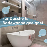 Moderne Badezimmer mit Badewanne und Duschbereich, perfekt für die Kinderdusche Wal zur einfachen Kinderpflege und Nutzung.
