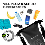 #DoYourOutdoor Dry Bag 2L - Schwarz wasserdichte Tasche mit verstellbarem Schultergurt für Outdoor-Abenteuer und sicheren Schutz.