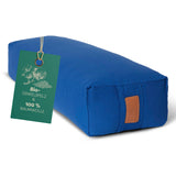 #DoYourYoga Yoga-Bolster Paravati in Navyblau, gefüllt mit Bio-Dinkelspelz, 67 x 22 x 13 cm, waschbarer Bezug aus Baumwolle.