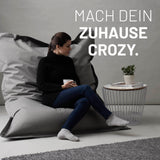 LUMALAND Sitzsack Classic XXL (380 L) - In- & outdoor - Senfgelb, gemütlich, modern, vielseitig, groß und langlebig.