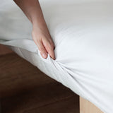 LUMALAND Comfort Jersey Spannbettlaken 100% Baumwolle, 160 g/m², elastisch, weiß, mit Rundum-Gummizug und Steghöhe bis 25 cm.