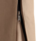 Detailaufnahme des Reißverschlusses der LUMALAND Abdeckung für Sonnenschirm - 240 x 33/45/50 cm - Beige aus robustem Oxford-Gewebe.